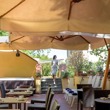 Hotel Ilaria Lucca